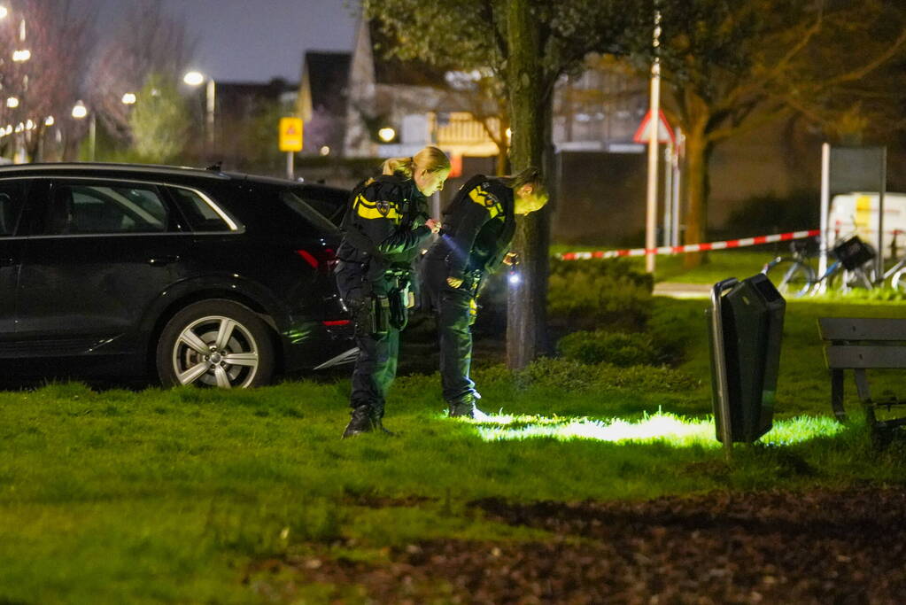 Flatwoning meerdere malen beschoten