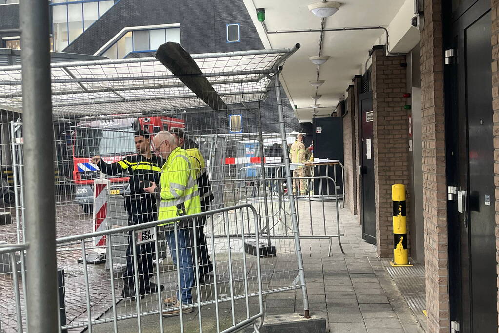 Winkels ontruimd wegens grote waterlekkage