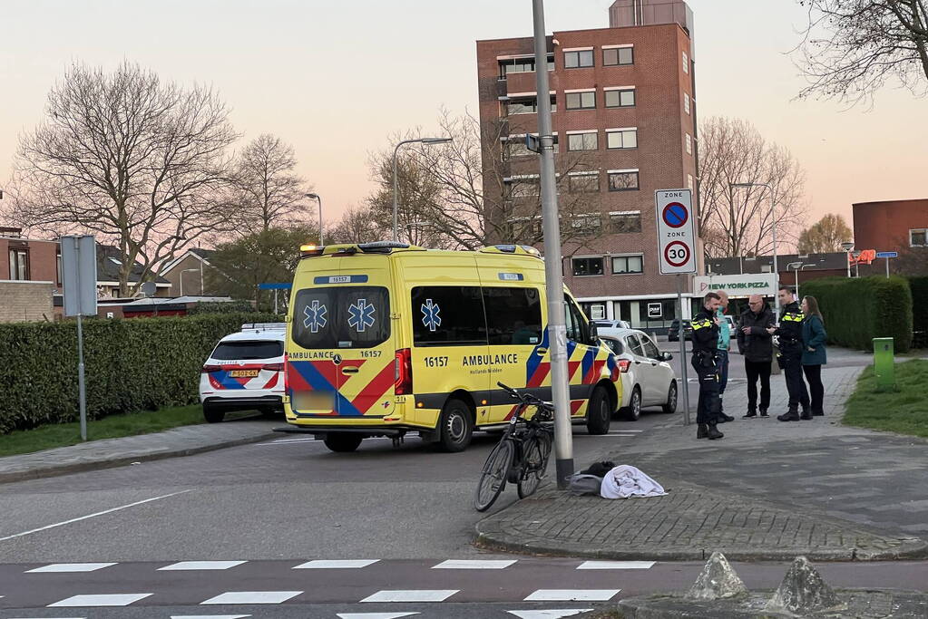 Fietser aangereden bij oversteekplaats