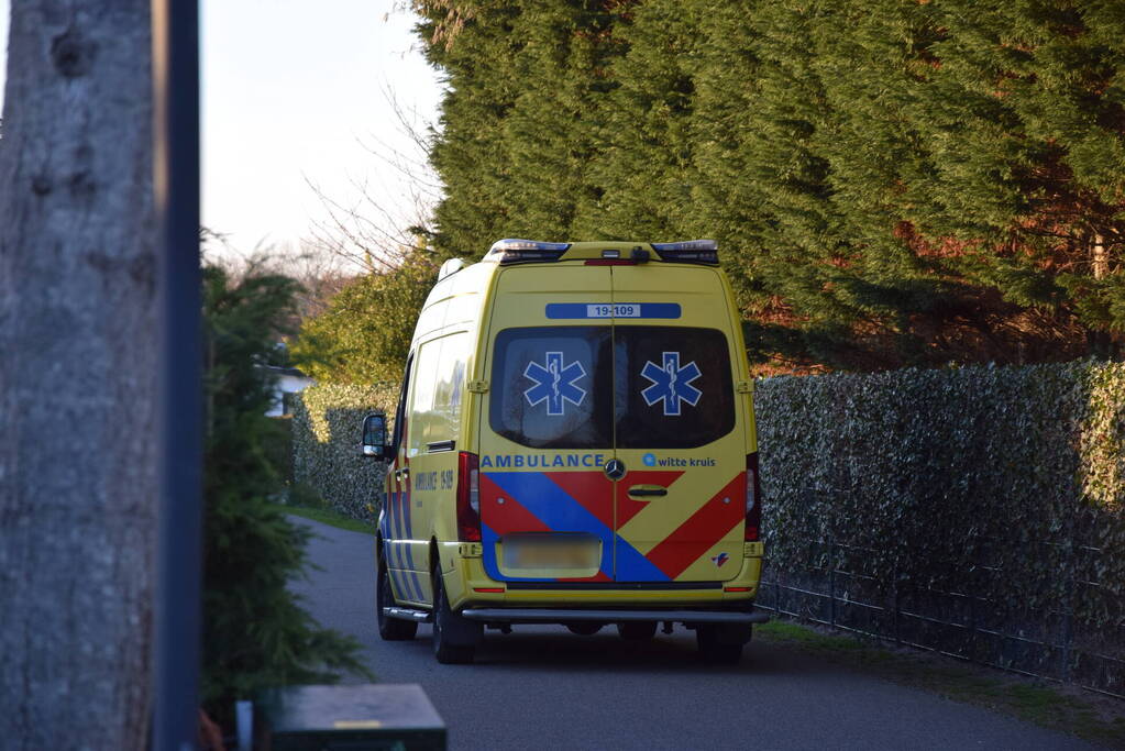 Fietser gewond na val bij park