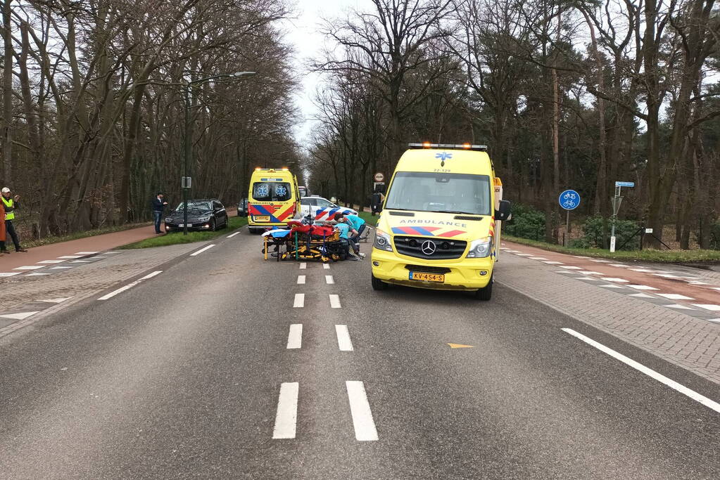 Fiets in stukken bij aanrijding met motor