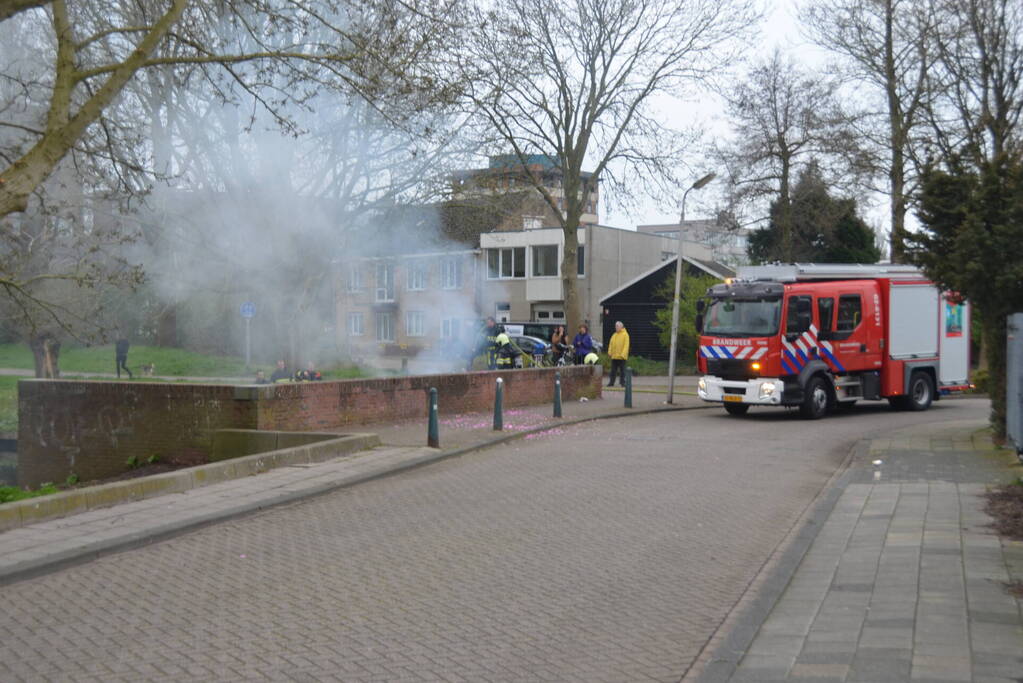 Brand op steiger