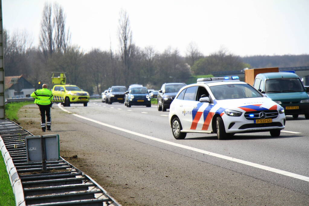 Audi RSQ8 zwaar beschadigd bij eenzijdig ongeval
