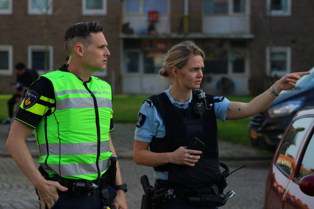 Meerdere schoten gelost op flatgebouw