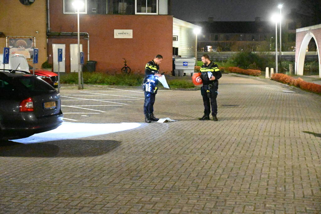 Schoten gelost op parkeerplaats