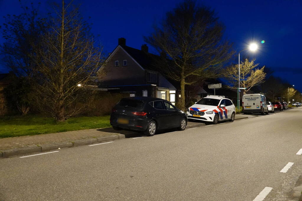 Vrouw dood in kofferbak van auto gevonden