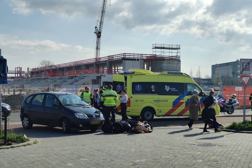 Scooterrijder gewond bij aanrijding