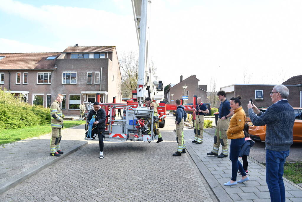 Brandweer schiet te hulp bij vermiste Ara
