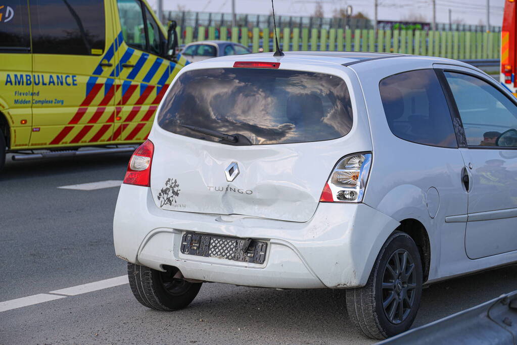 Flinke ravage op snelweg door ongeval