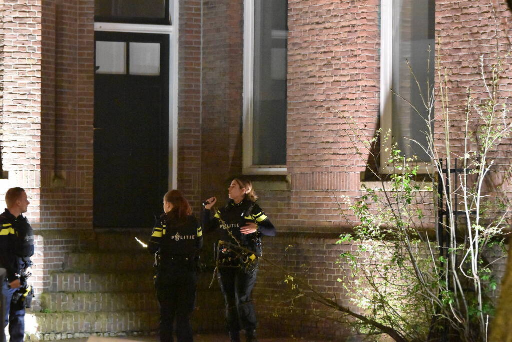 Gewonde na schietpartij afgezet bij ziekenhuis