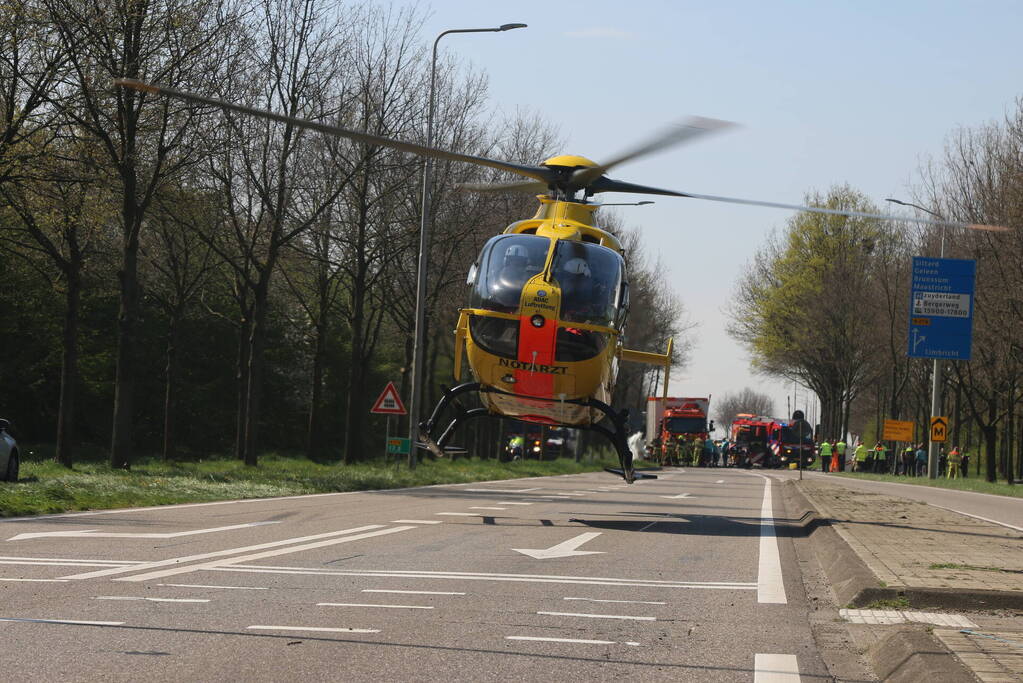 Man (77) omgekomen bij ernstig verkeersongeval