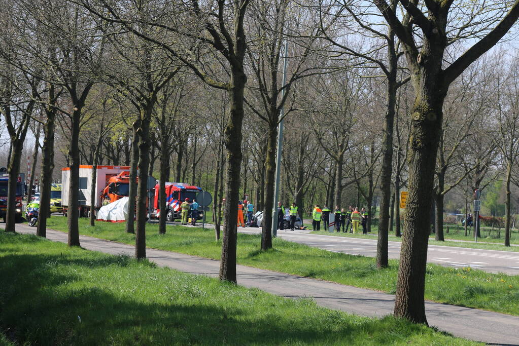 Man (77) omgekomen bij ernstig verkeersongeval