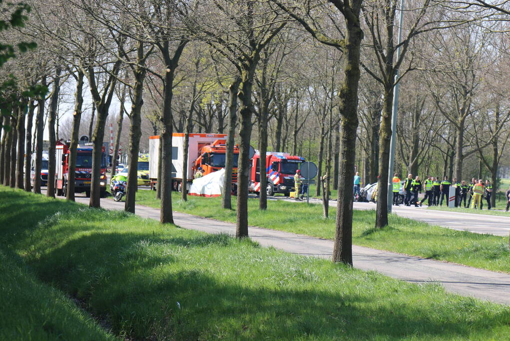 Man (77) omgekomen bij ernstig verkeersongeval
