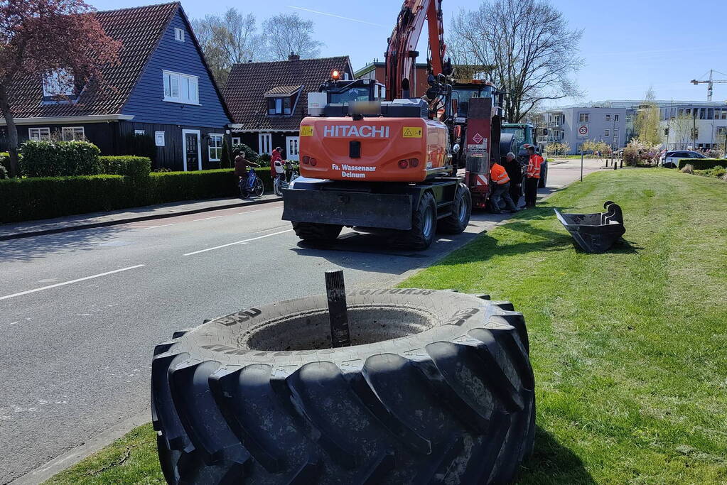 Tractor verliest wiel