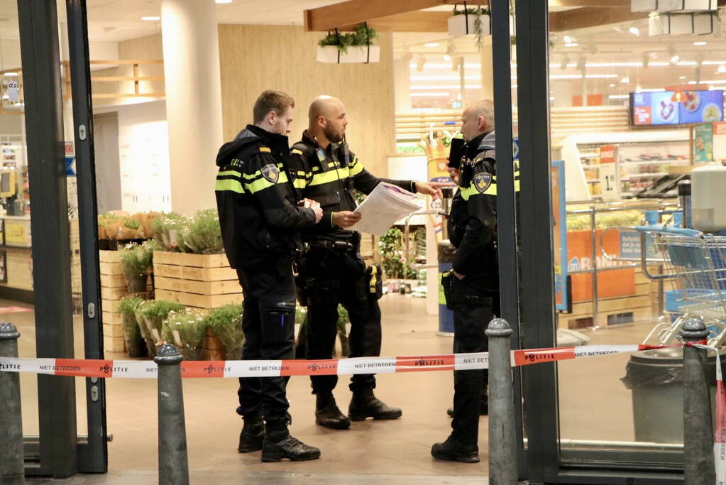 Overval op Albert Heijn supermarkt