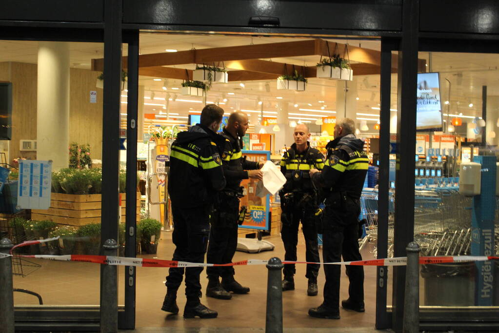 Overval op Albert Heijn supermarkt