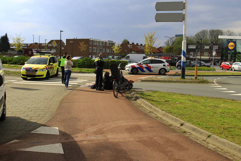Fietser gewond bij botsing met automobilist