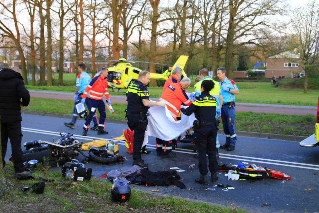 Motorrijder ernstig gewond bij eenzijdig ongeval