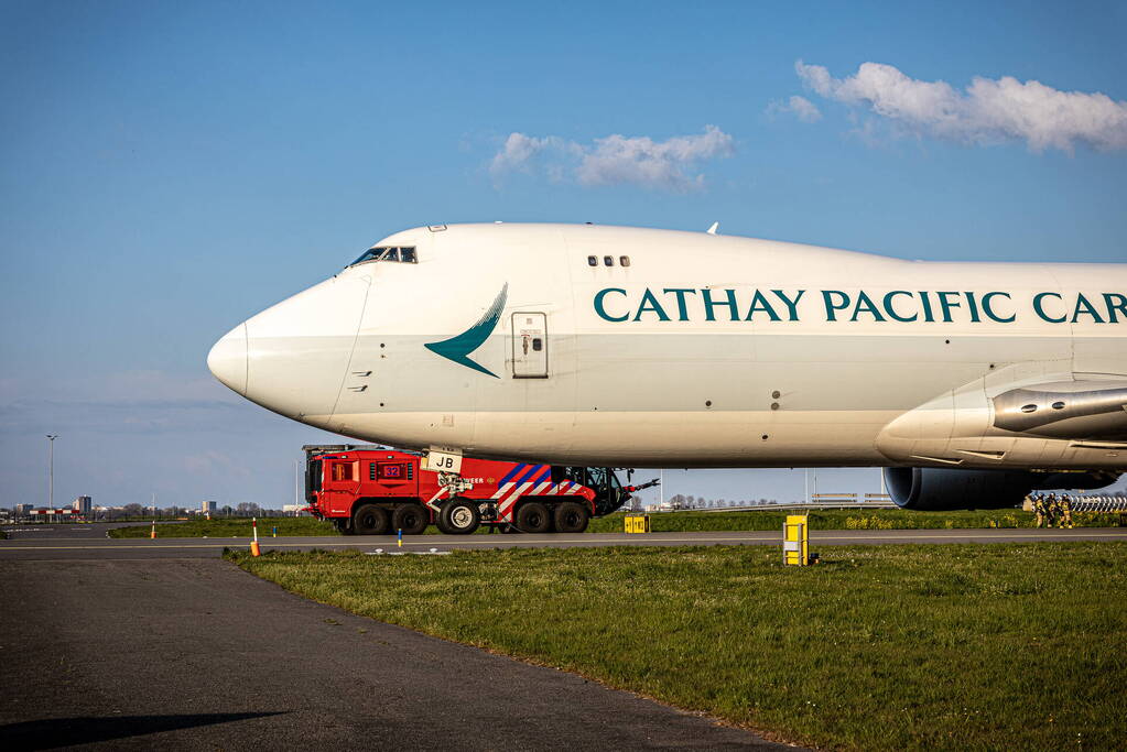 Polderbaan dicht door kerosinelek Boeing 747
