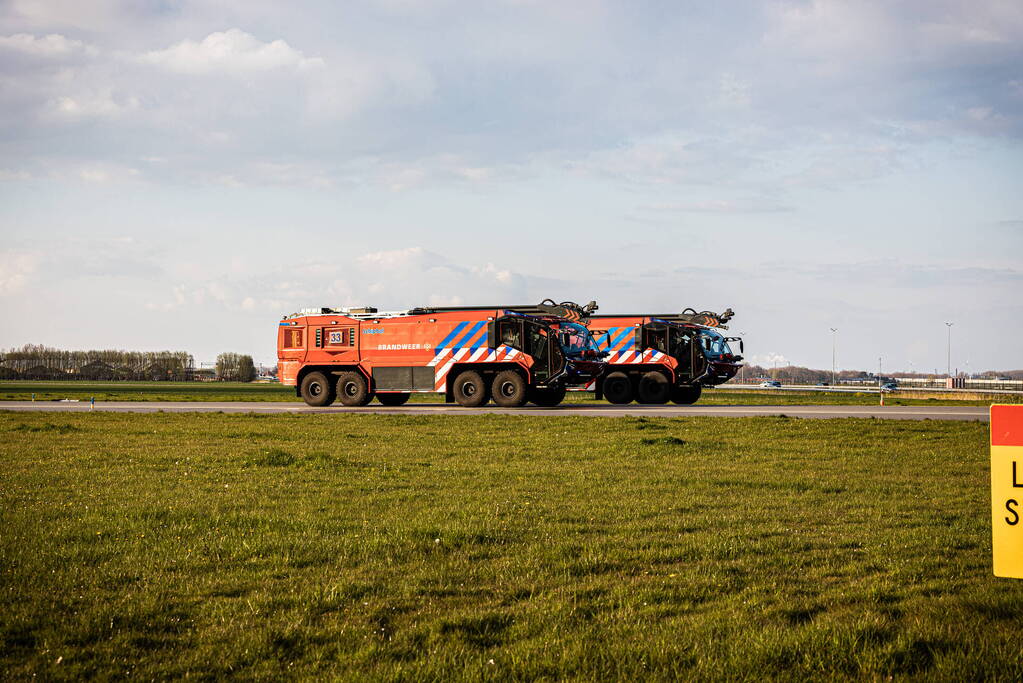 Polderbaan dicht door kerosinelek Boeing 747