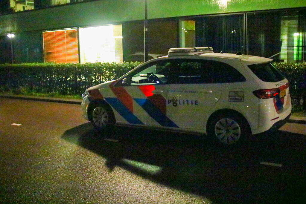 Politie onderzoekt steekpartij in Zuidoost