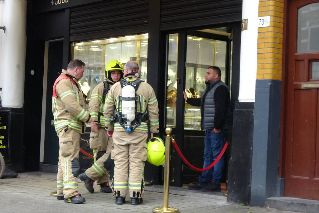 Onderzoek naar gaslucht in winkel