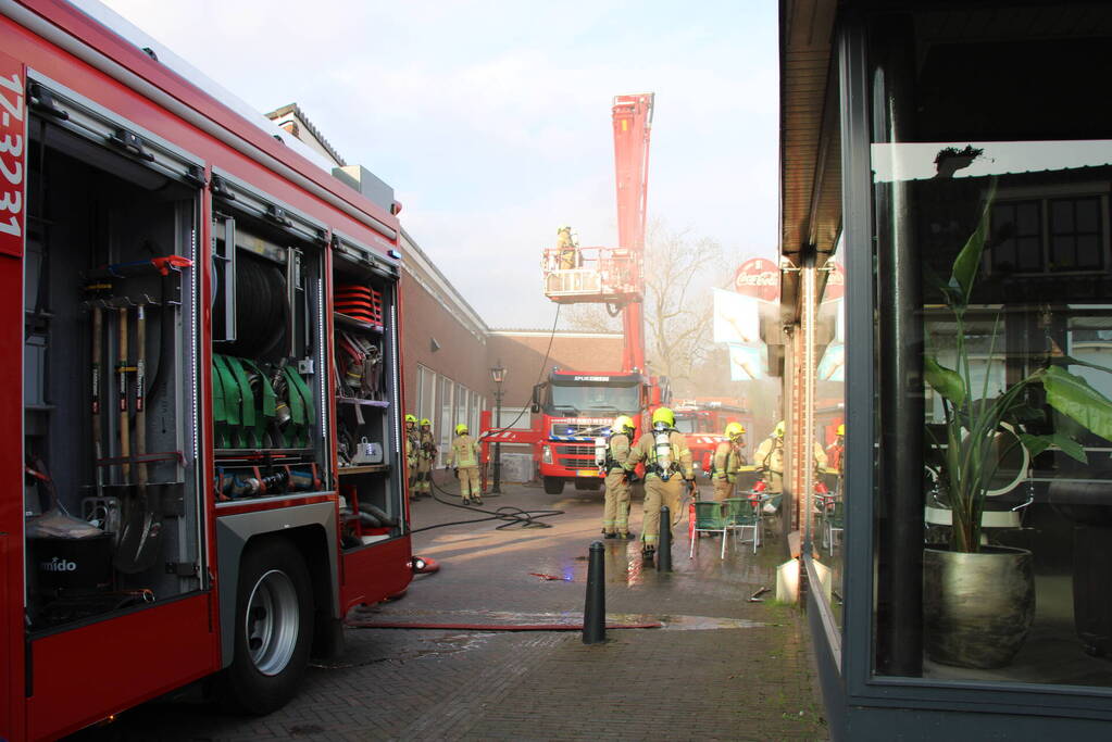 Keukenbrand in snackbar