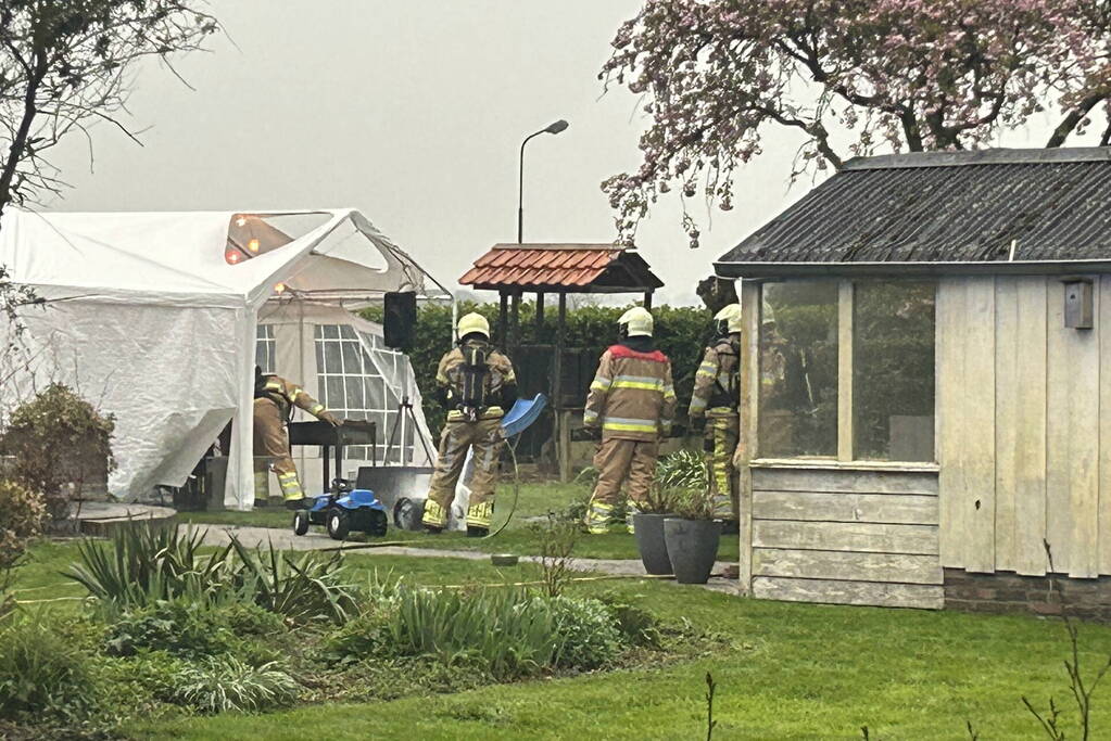 Barbecue veroorzaakt brand in partytent
