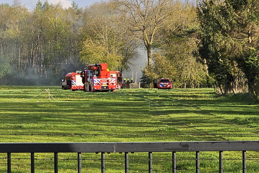 Flinke brand in schuur