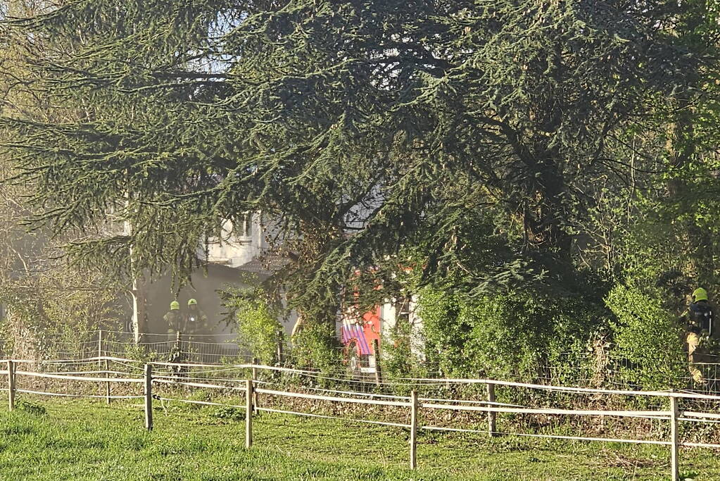 Brandweer ingezet bij brand bij schuur