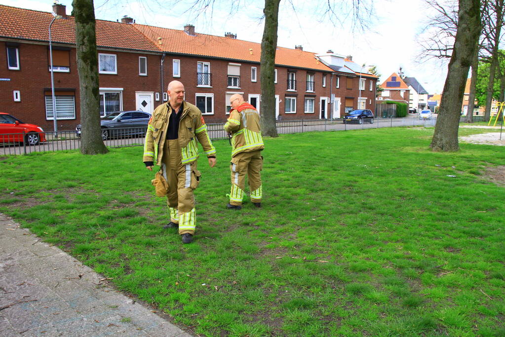 Heliumtank achtergelaten in speeltuin