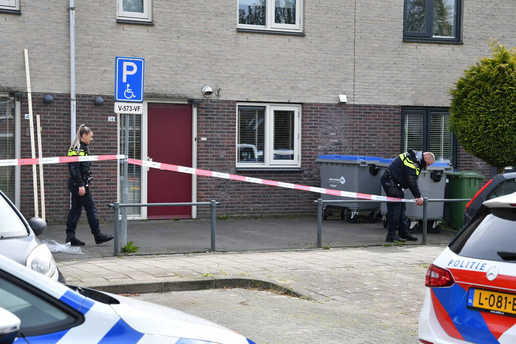 Gewapende overval op woning, politie zoekt daders