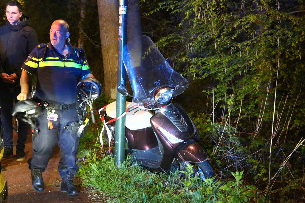 Twee gewonden bij eenzijdig ongeval