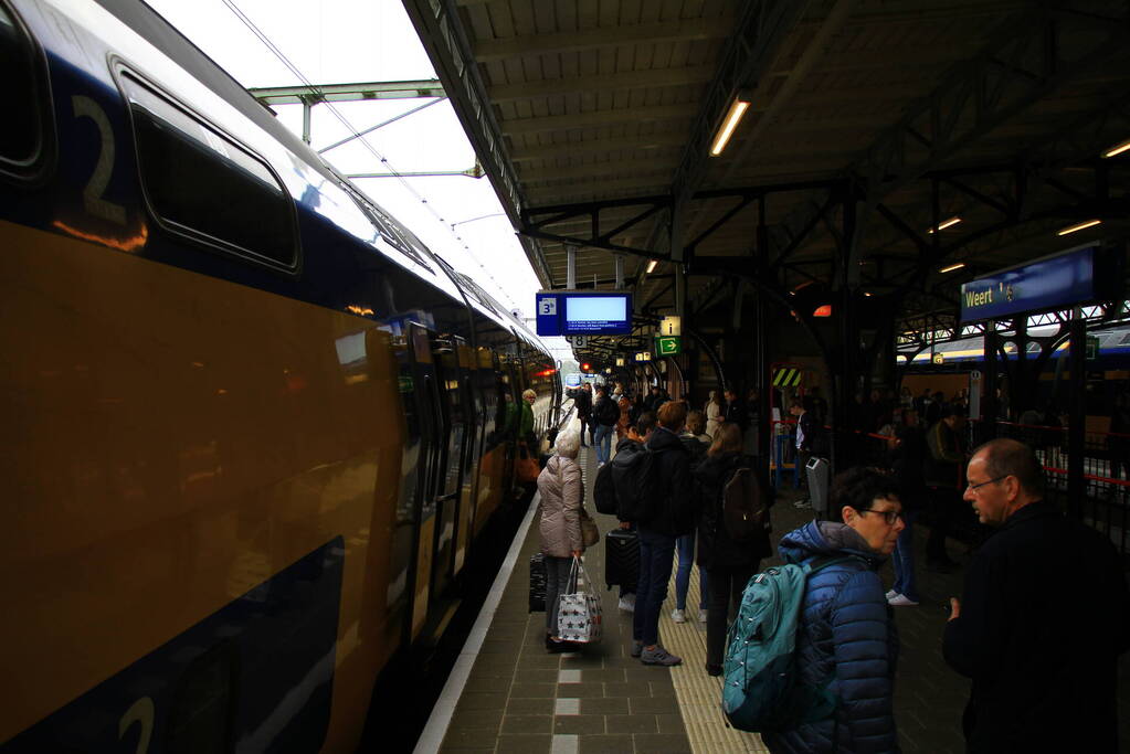 Treinen stilgelegd na aanrijding