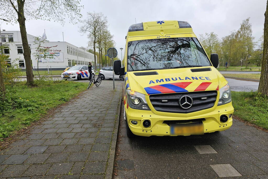 Fietser gewond bij botsing met automobilist