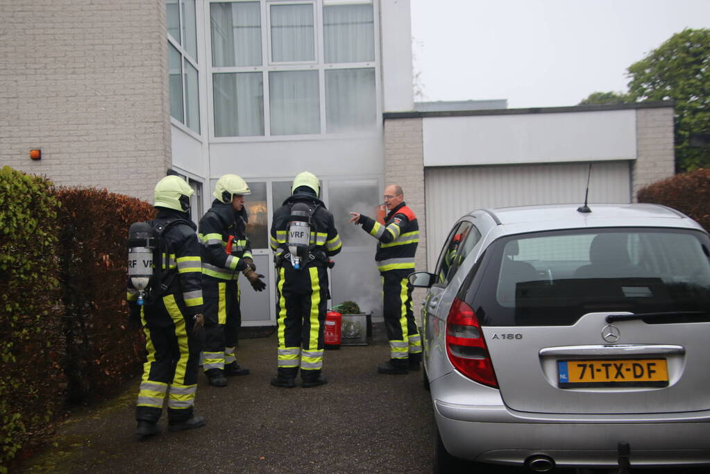 Schoorsteen geveegd na brand