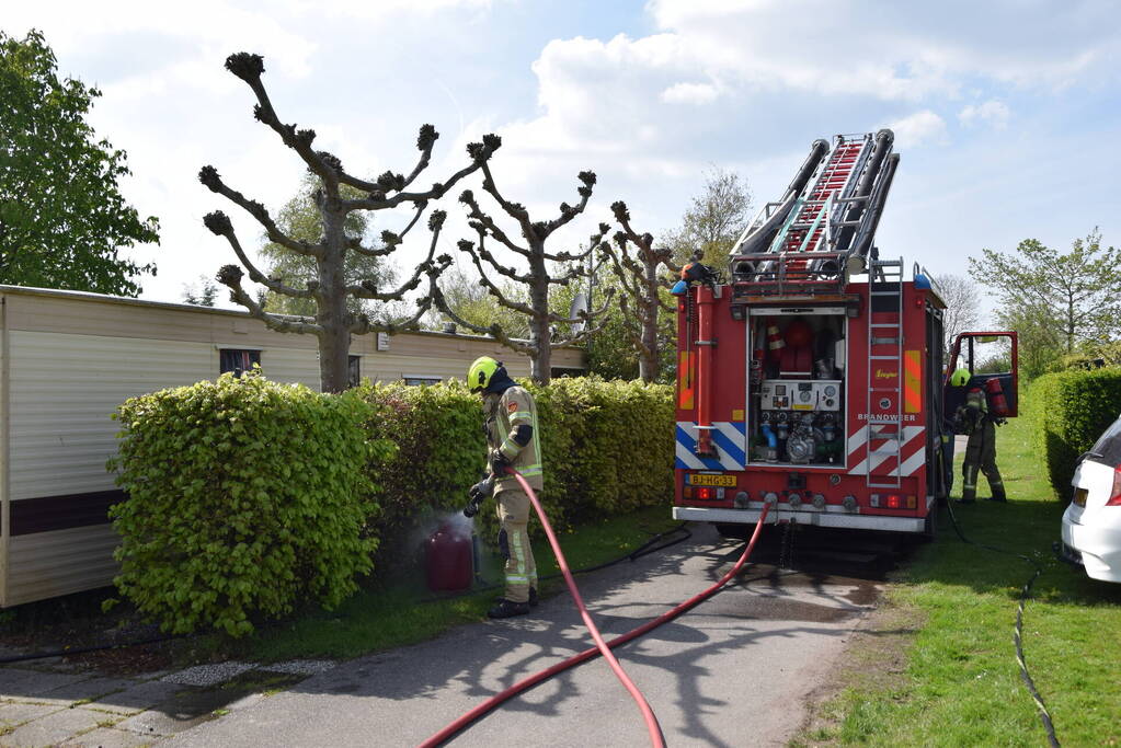 Stacaravan in brand op camping