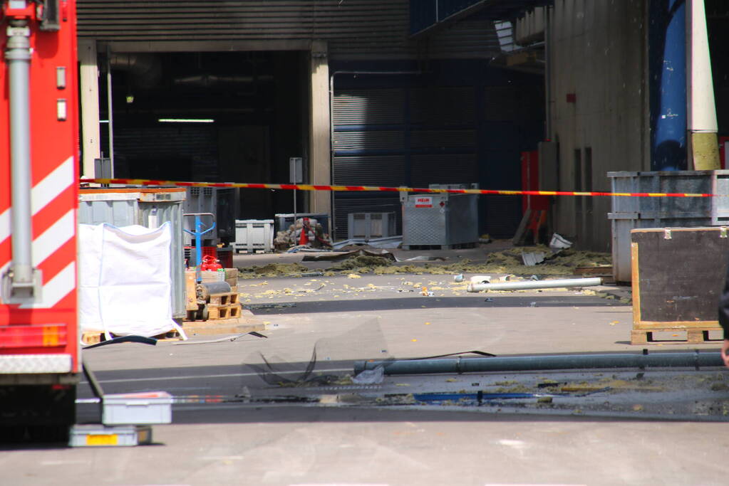Bedrijf ontruimd na explosie