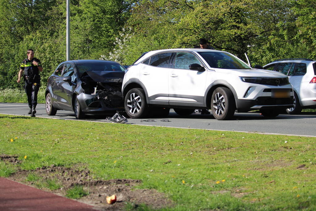 Flinke file bij kop-staartbotsing