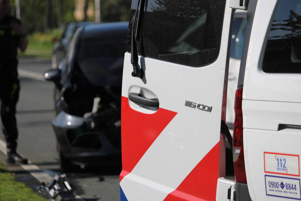 Flinke file bij kop-staartbotsing