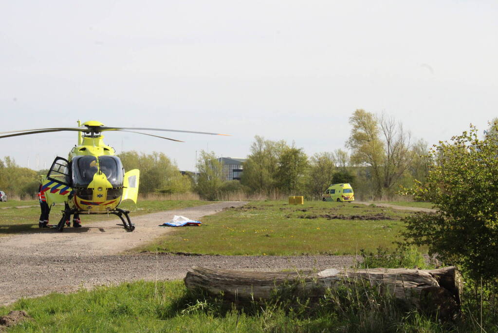 Landing traumahelikopter trekt veel bekijks