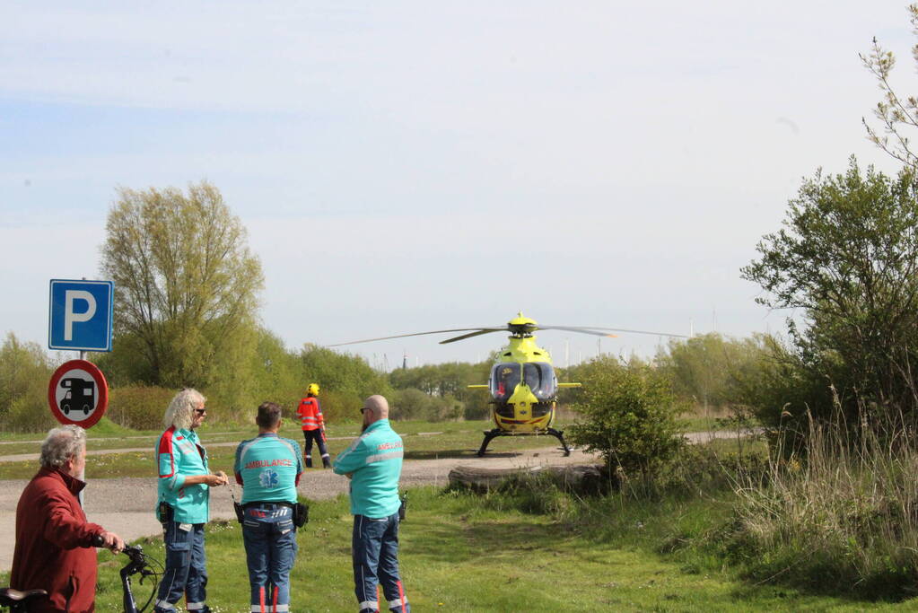 Landing traumahelikopter trekt veel bekijks