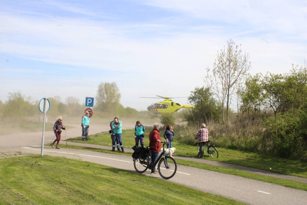 Landing traumahelikopter trekt veel bekijks