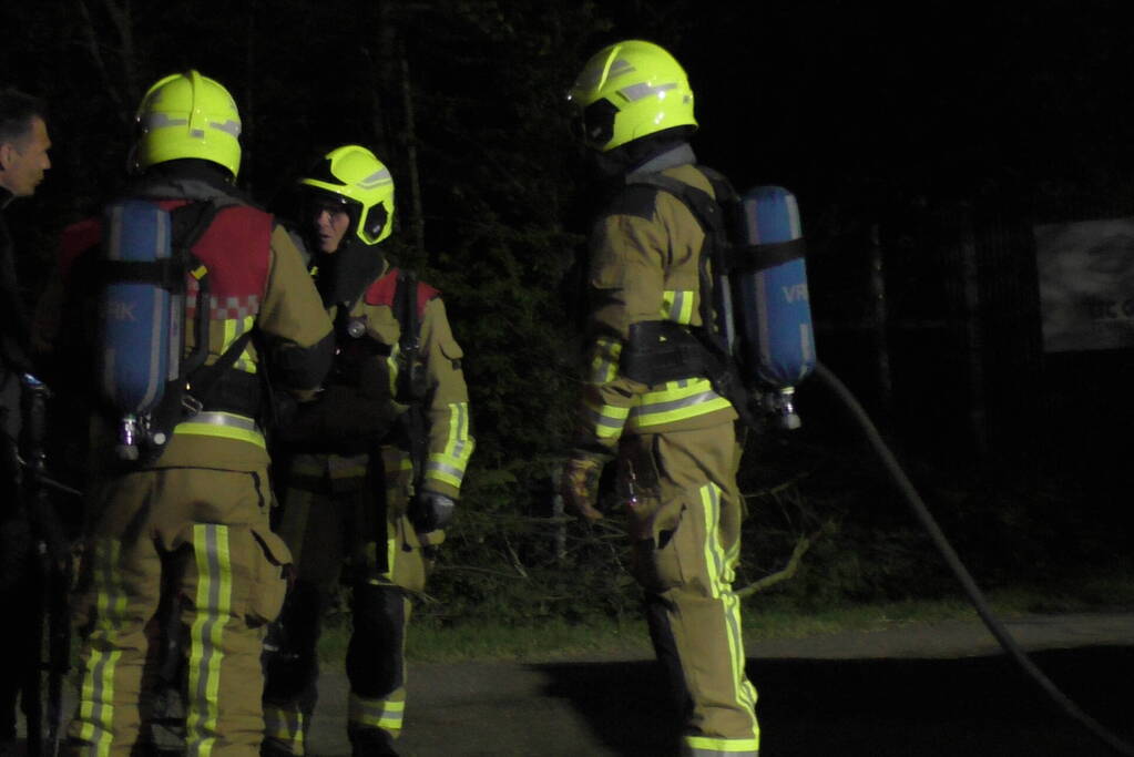 Brand in bouwcontainer