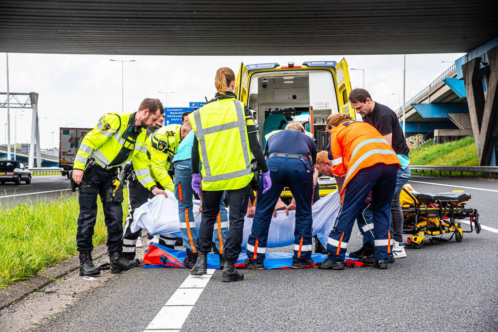 Motorrijder zwaargewond bij ongeval op snelweg