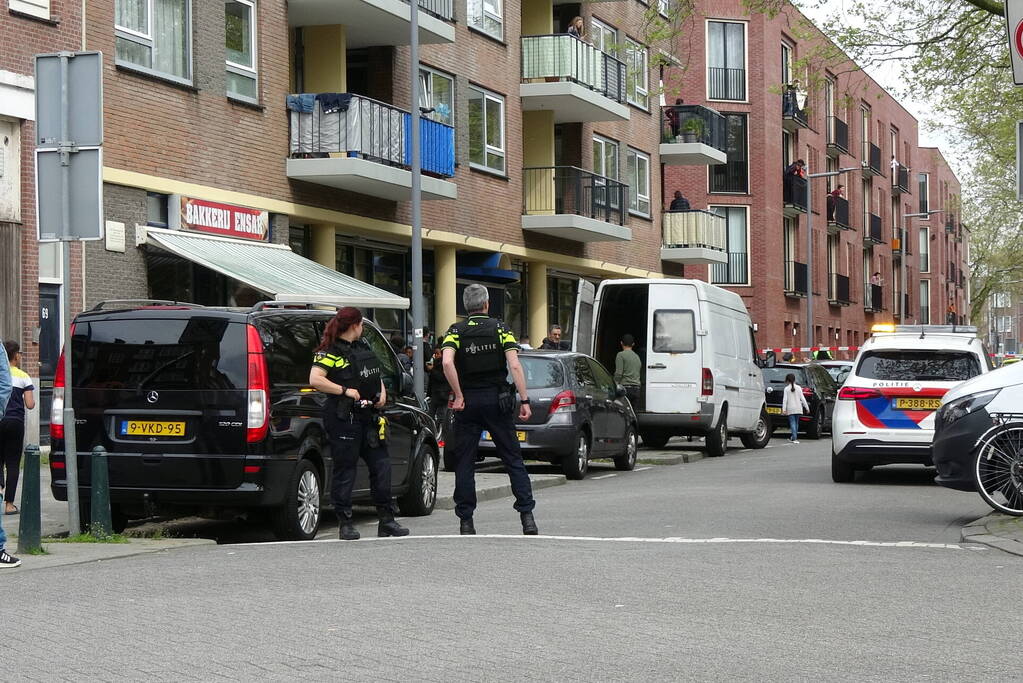 Straat afgezet na schietpartij