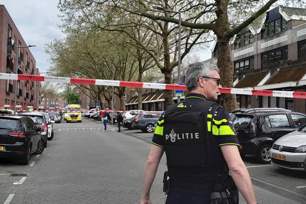 Straat afgezet na schietpartij