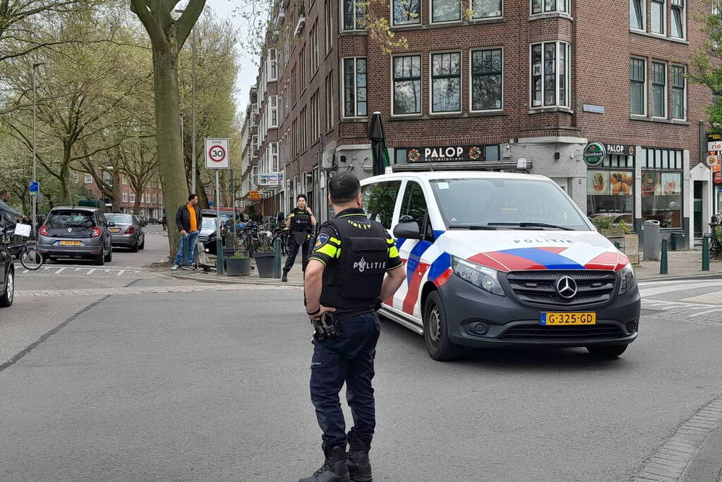 Straat afgezet na schietpartij