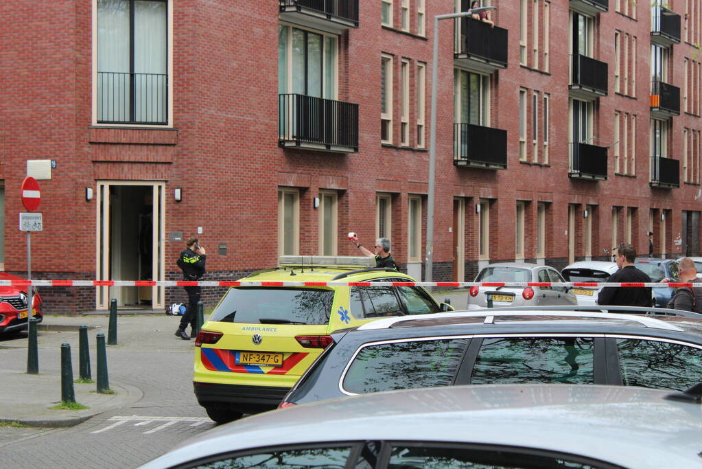 Straat afgezet na schietpartij