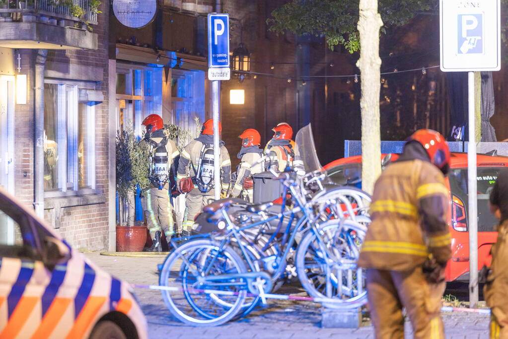 Brand na mogelijk vuurwerkbom